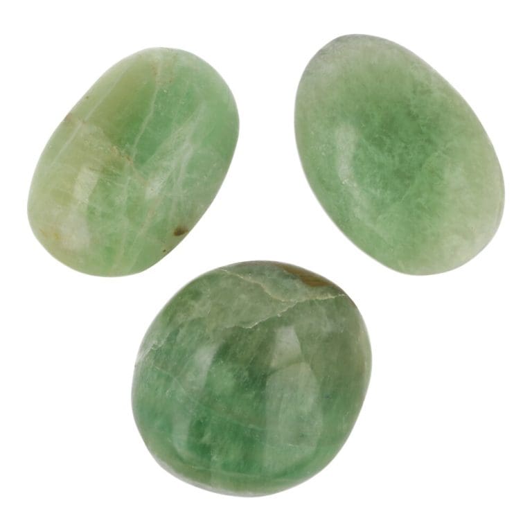 Groene fluoriet knuffelsteen van circa 6cm