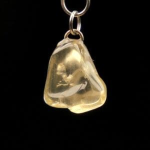 Geel labradoriet of goudlabradoriet hanger met oogje