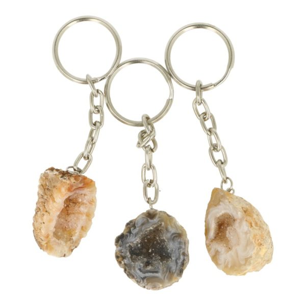 Leuke agaat sleutelhanger met een agaat geode van 3-4cm aan metalen ketting met ring