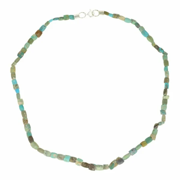 Fraaie turquoise ketting van 45cm en mooie stukjes turquoise