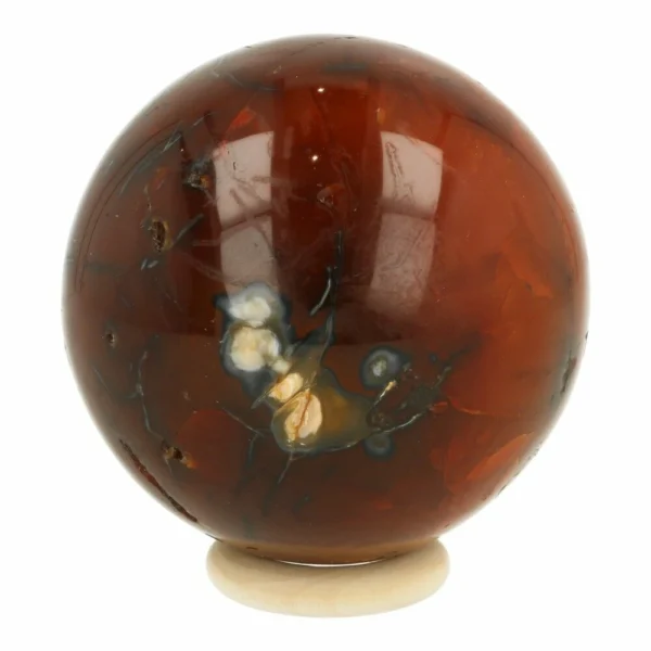 Moie carneool bol met diameter van 62mm op houten ring