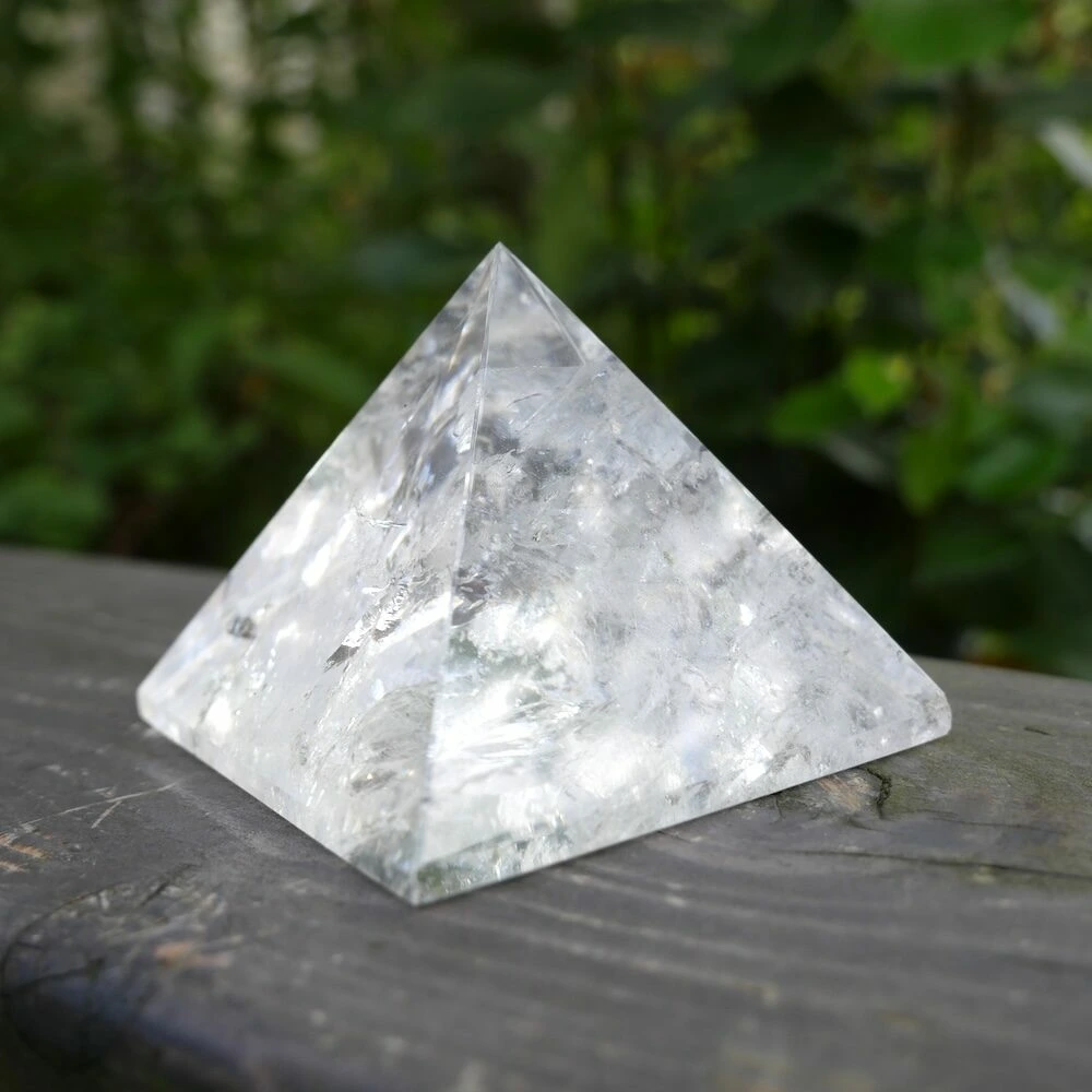 bergkristal piramide 65mm