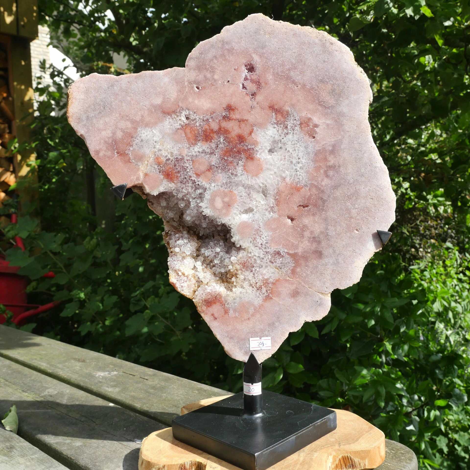 Roze amethist op standaard 41cm